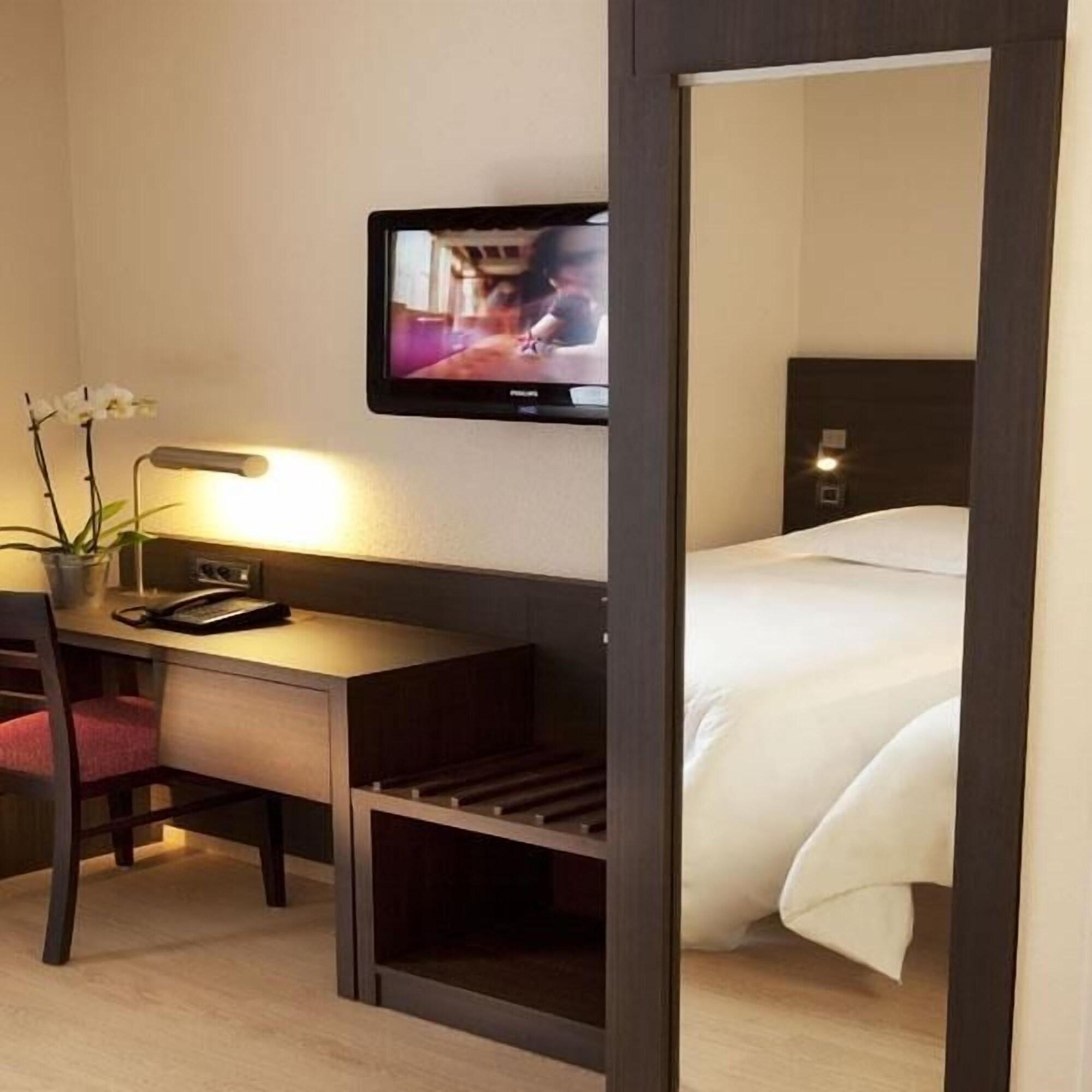 Escale Oceania Aix-En-Provence Hotel Bagian luar foto