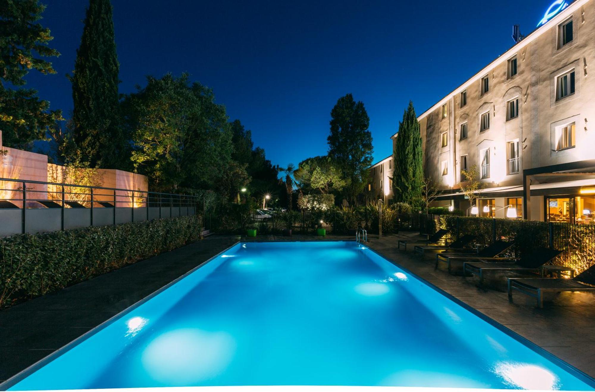 Escale Oceania Aix-En-Provence Hotel Bagian luar foto
