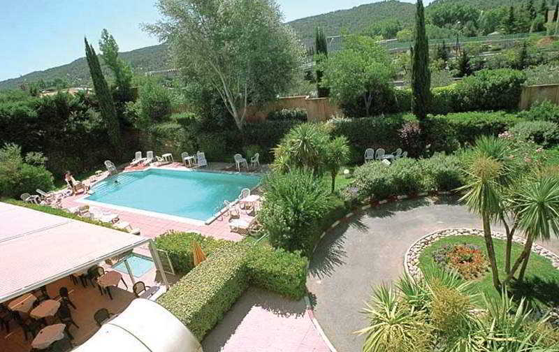 Escale Oceania Aix-En-Provence Hotel Bagian luar foto
