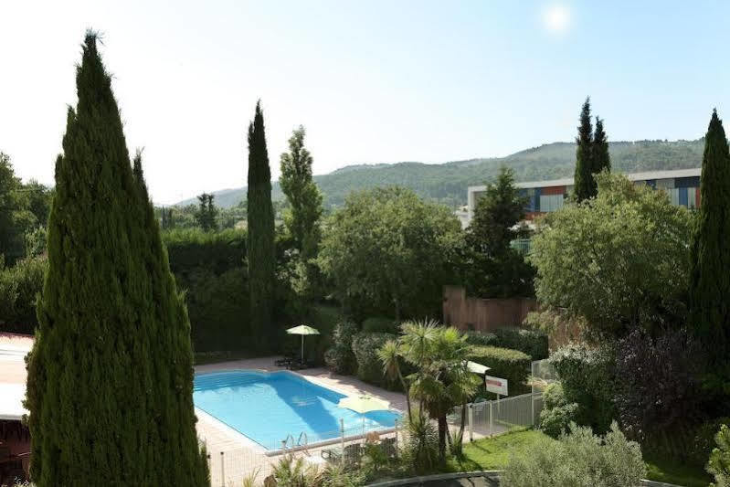 Escale Oceania Aix-En-Provence Hotel Bagian luar foto